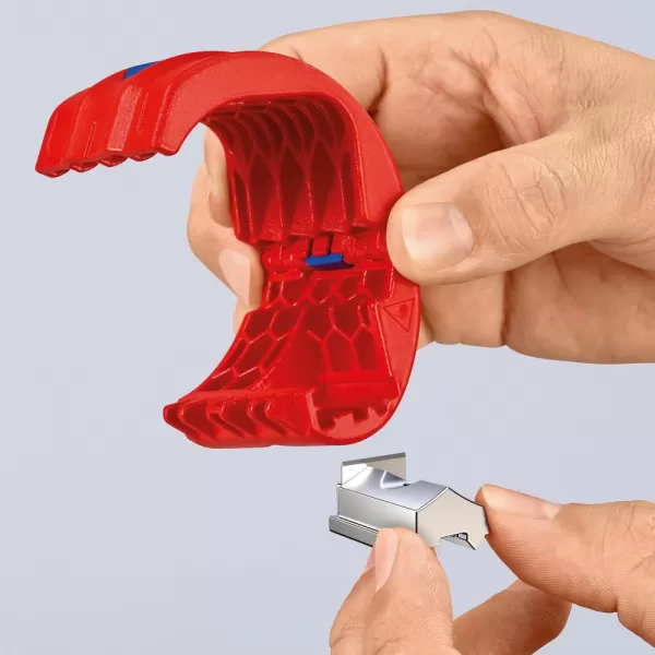Řezač plastových trubek na trubky 20-50mm a vodovodní průchodky KNIPEX