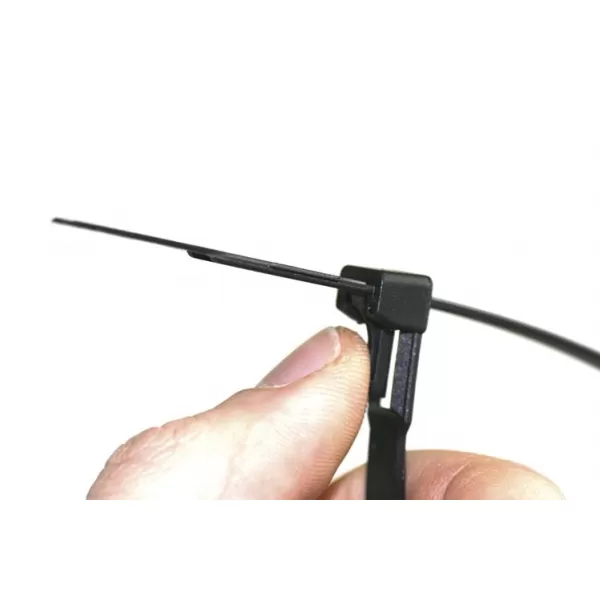 Vázací páska na kabely nylon černá 360x7,5mm po 100ks uvolnitelné SapiSelco